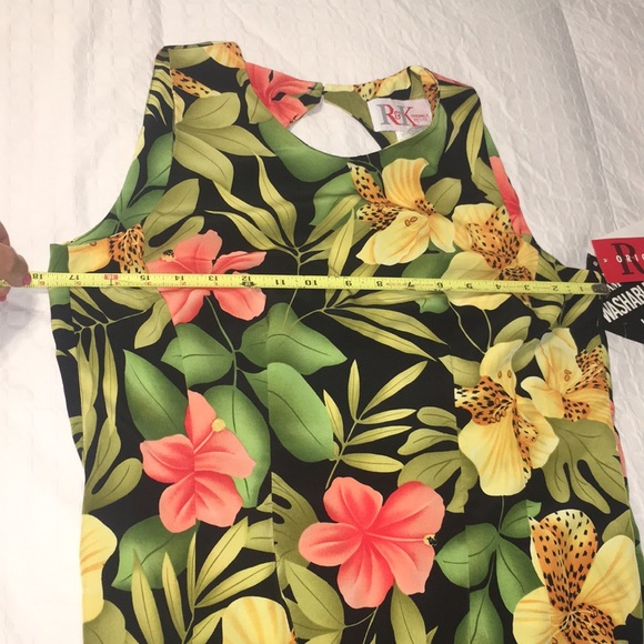 NWT Beautiful Hawaiian style dress 4P - Picture 8 of 8